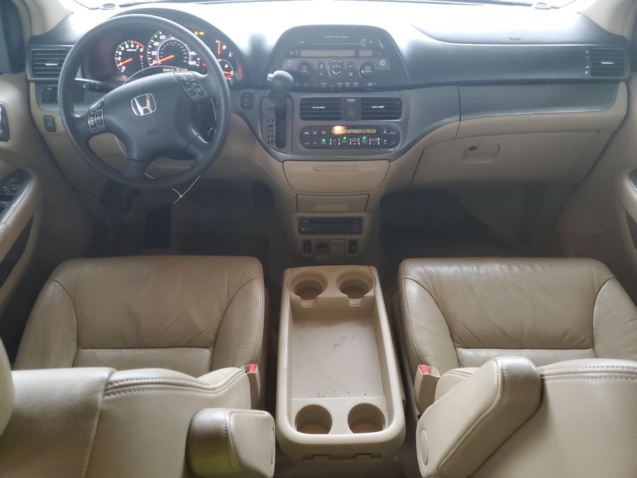 2005 Honda Odyssey - Image 8