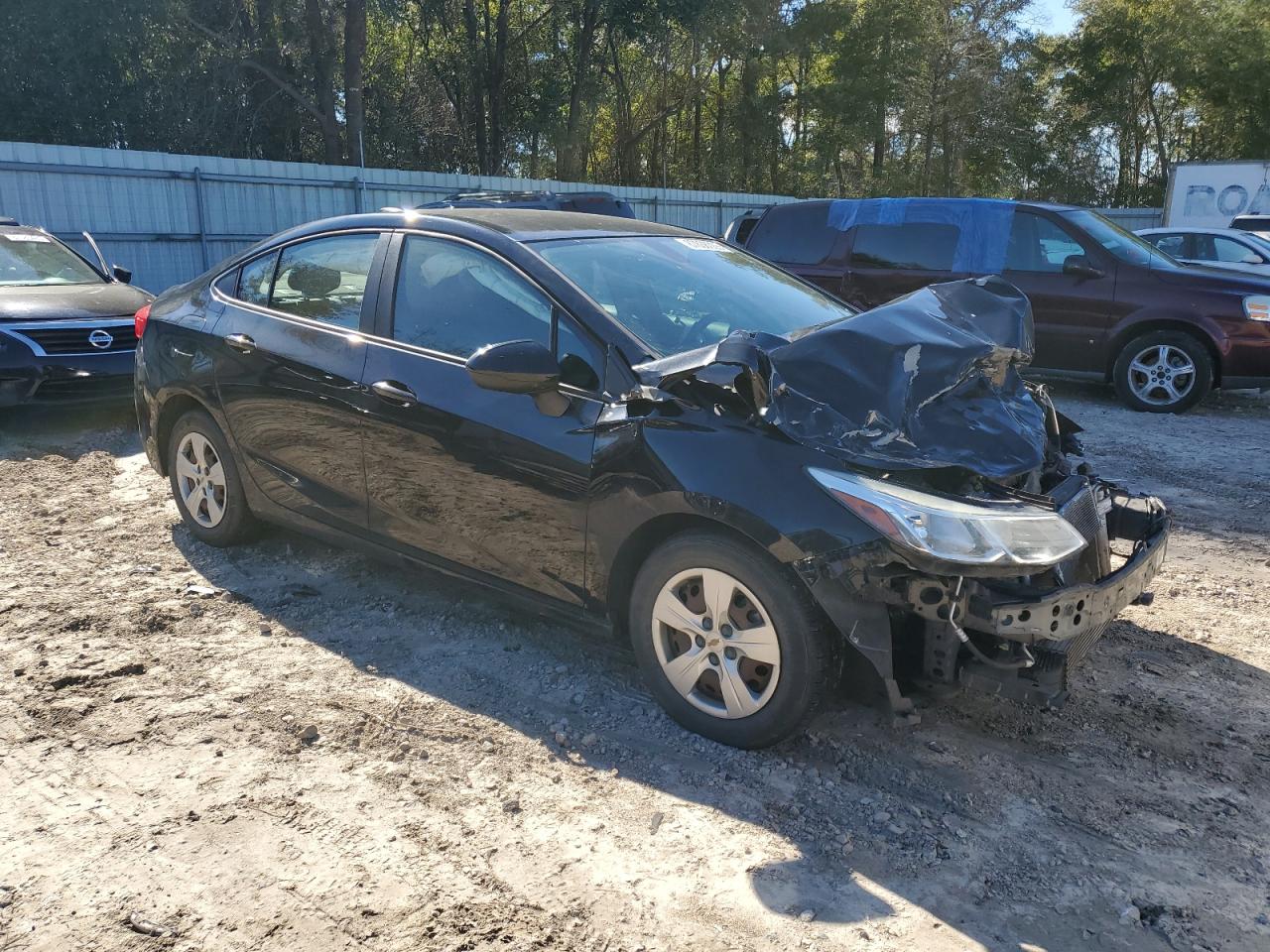 2018 Chevrolet Cruze - Image 4