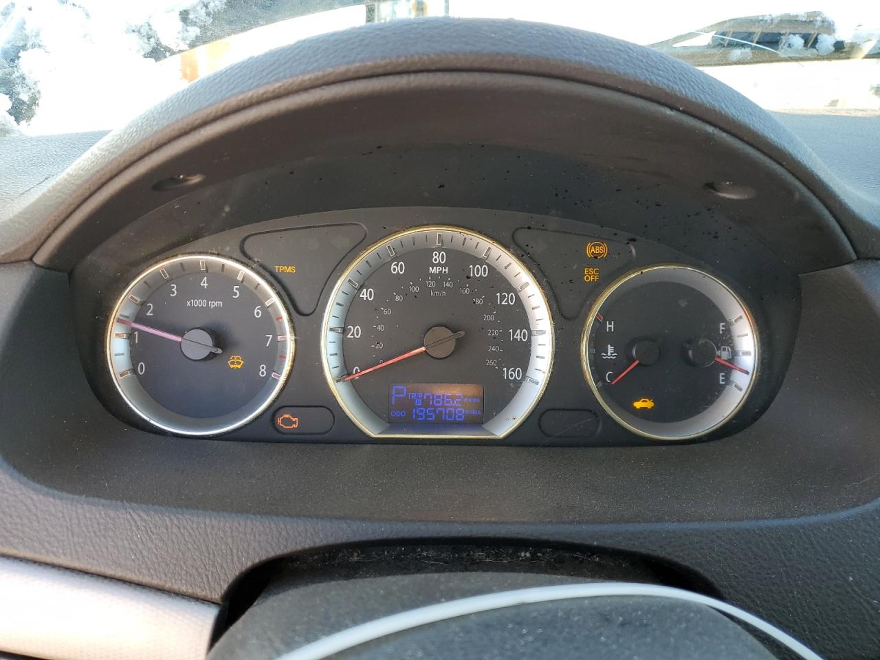 2009 Hyundai Sonata - Image 9
