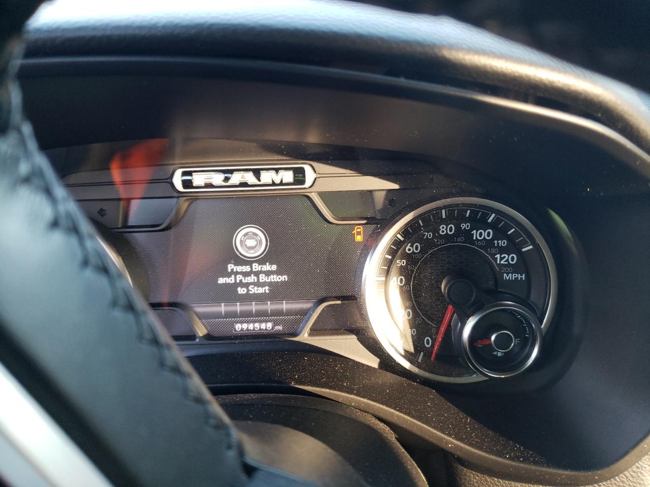 2019 RAM 1500 - Image 9