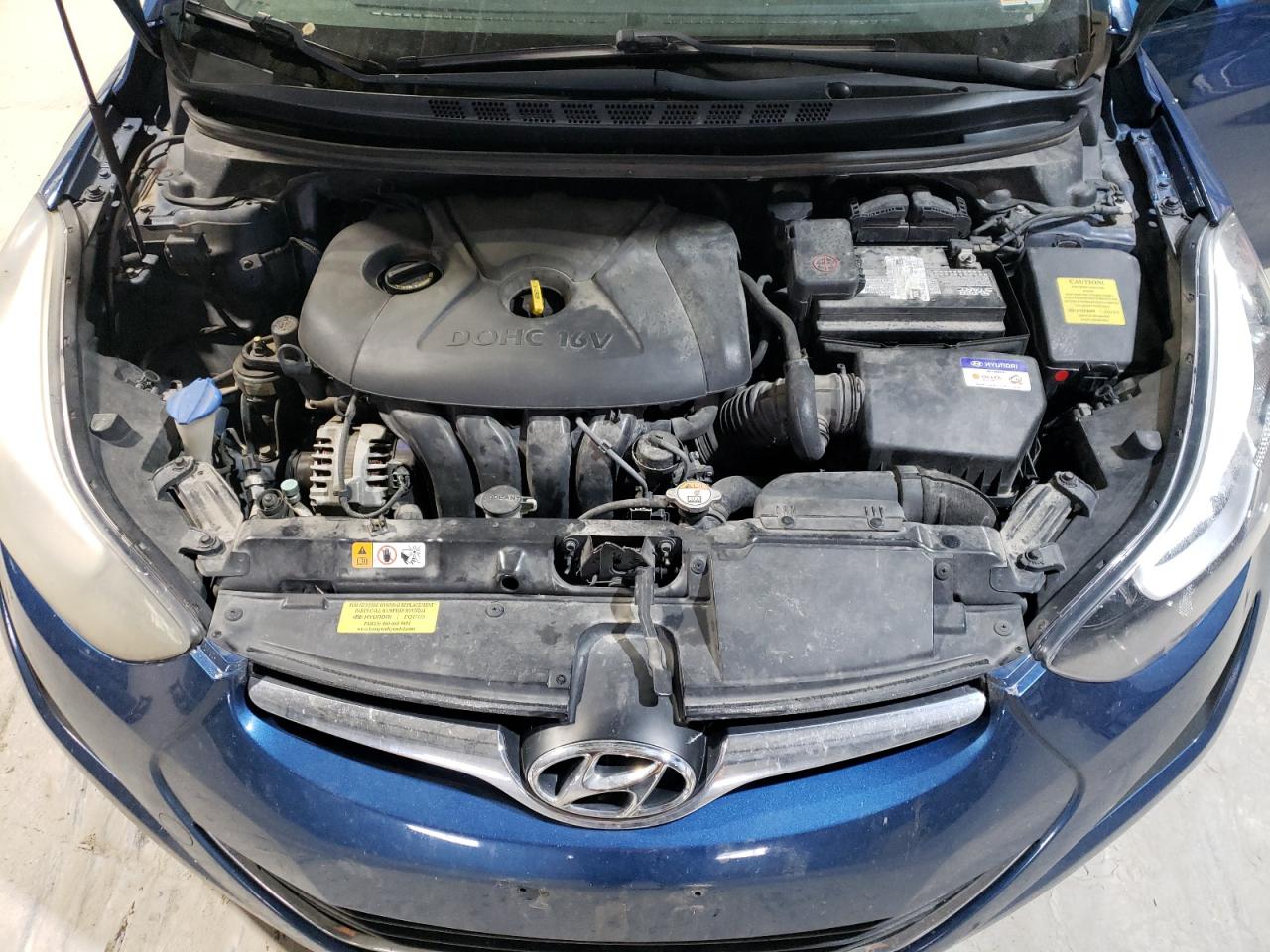 2014 Hyundai Elantra - Image 12