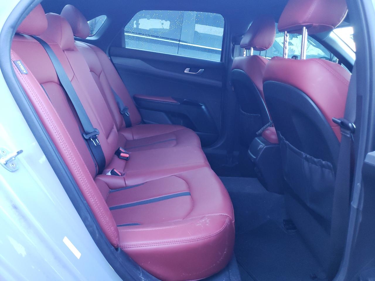 2023 Kia K5 - Image 10