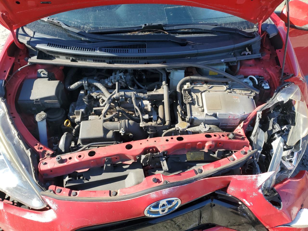 2015 Toyota Prius - Image 11