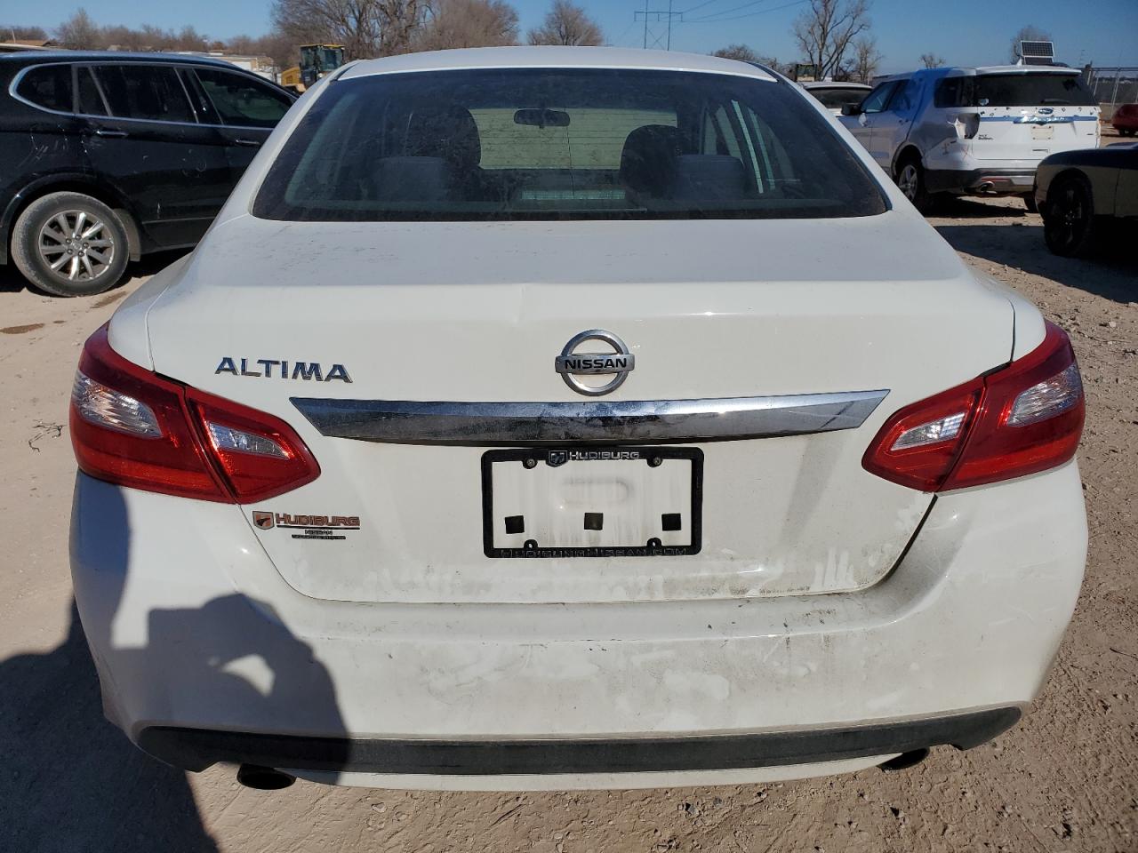 2017 Nissan Altima - Image 6