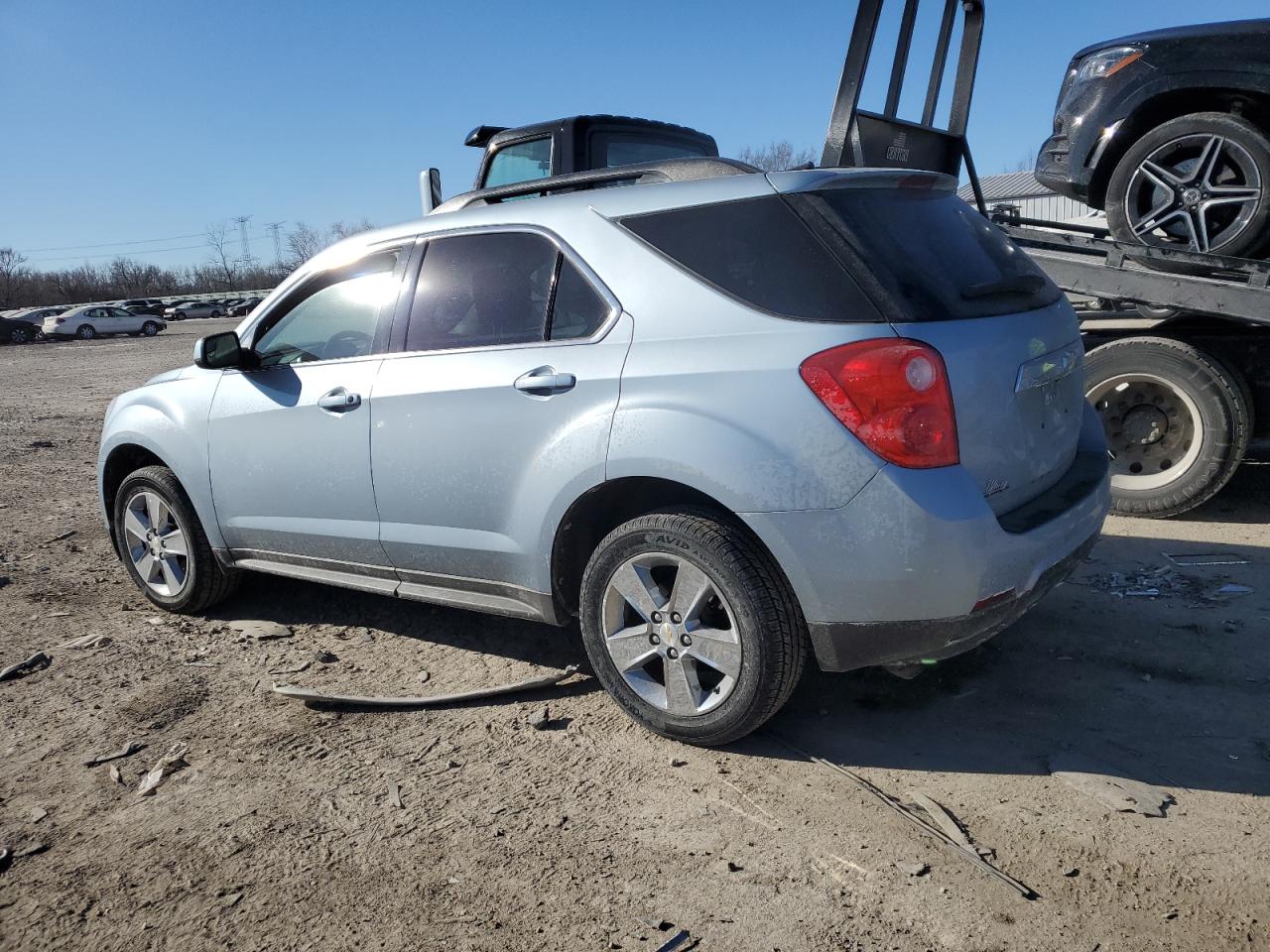 2014 Chevrolet Equinox - Image 2