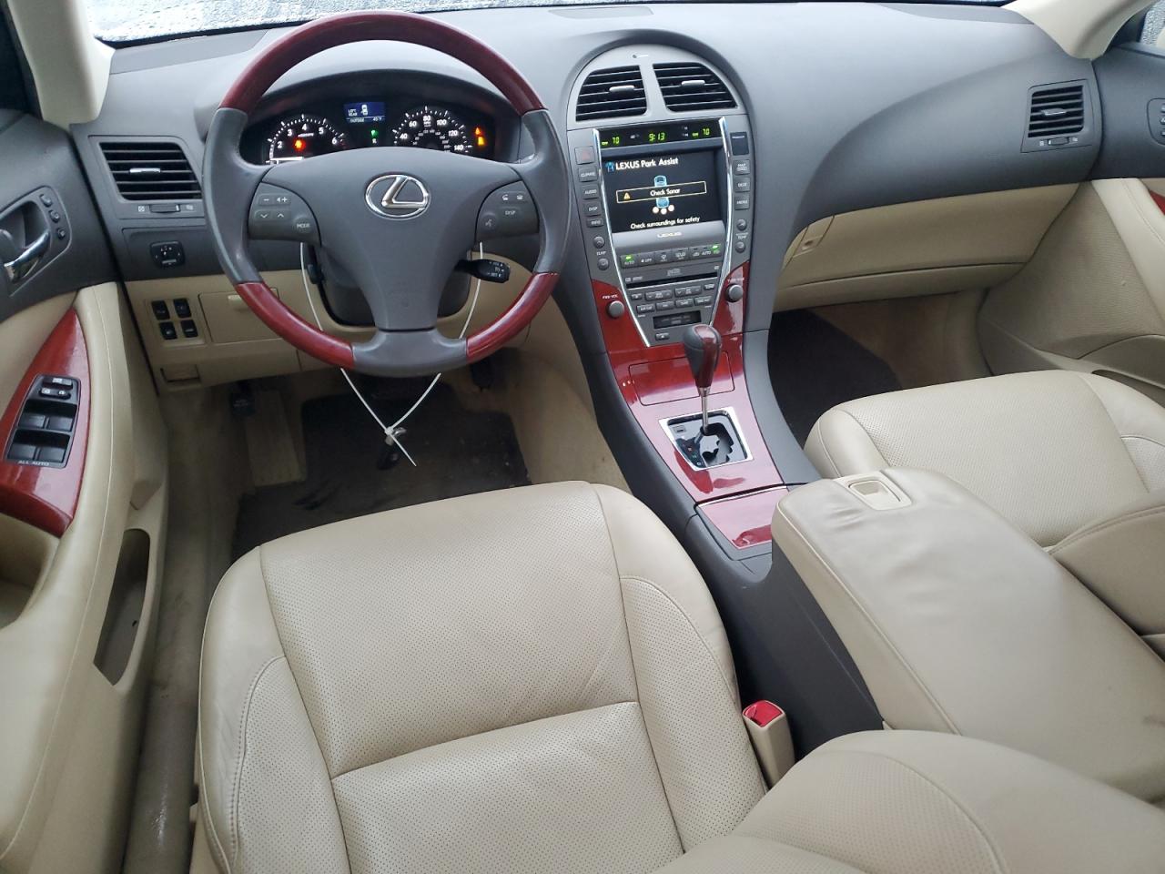 2009 Lexus ES - Image 8