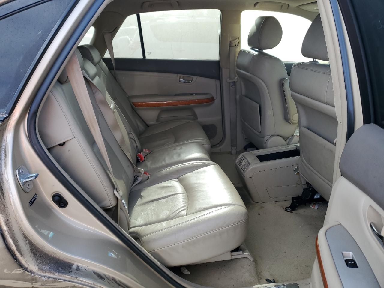 2009 Lexus RX - Image 11