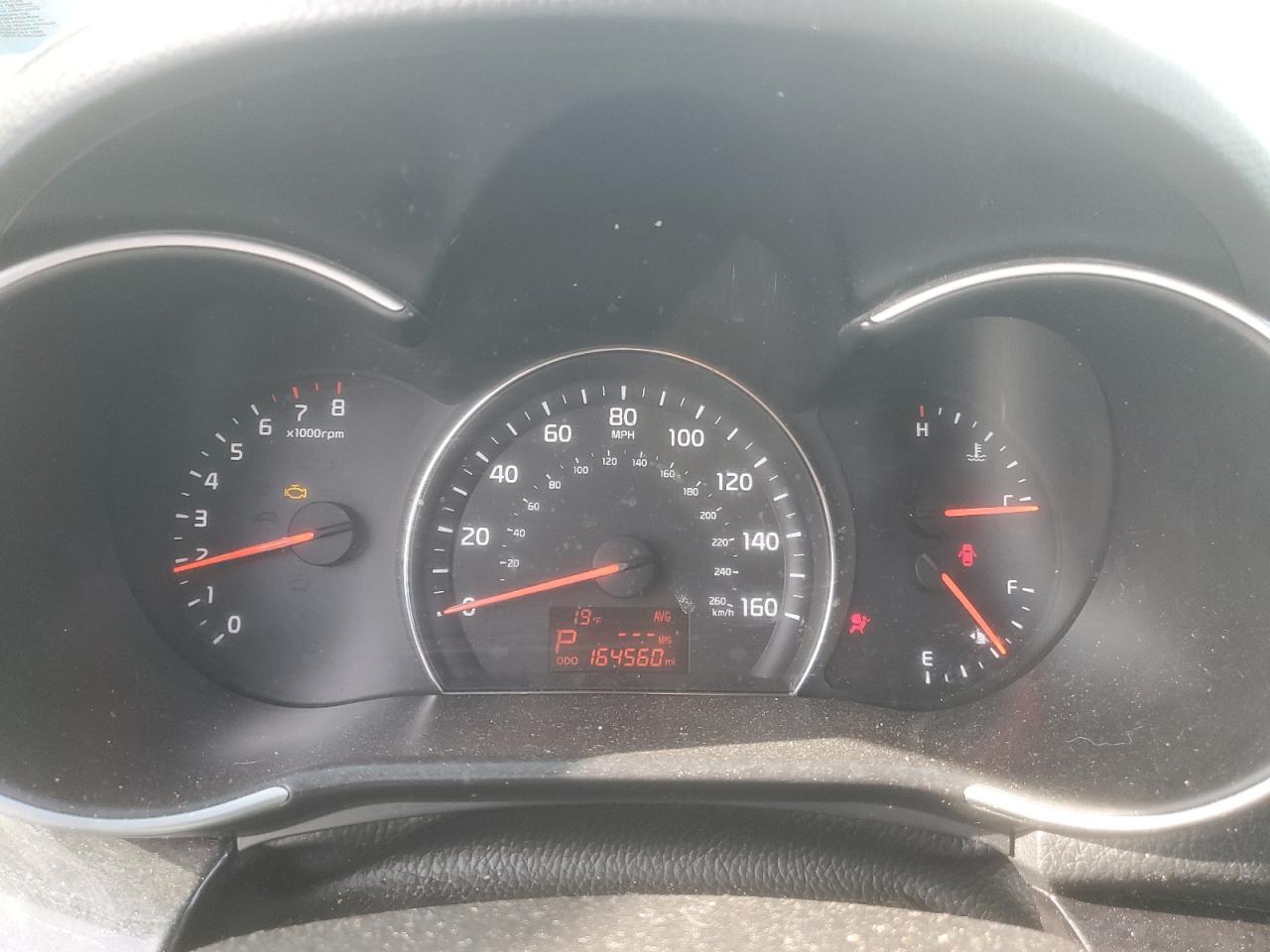 2014 Kia Sorento - Image 9