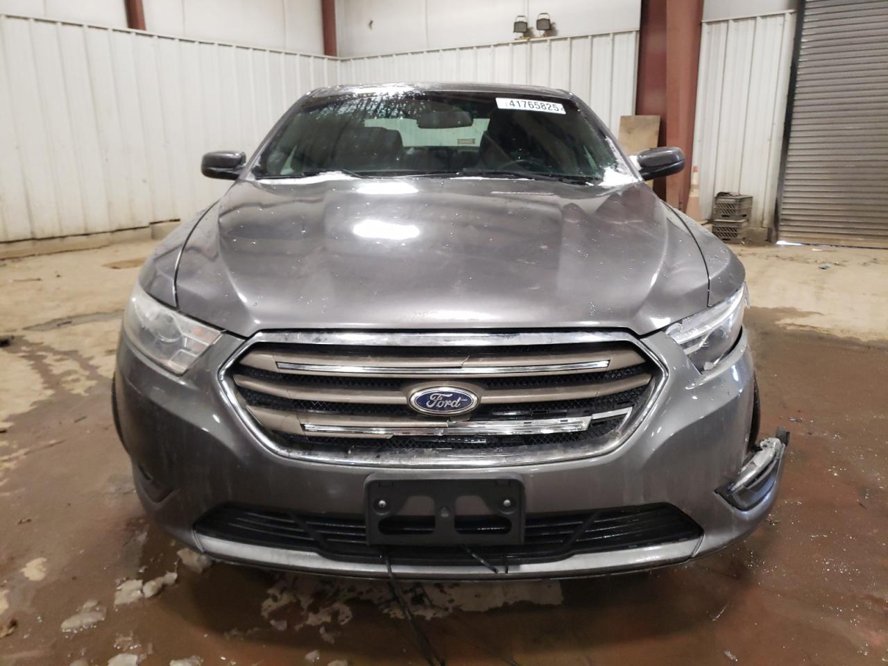 2013 Ford Taurus - Image 5