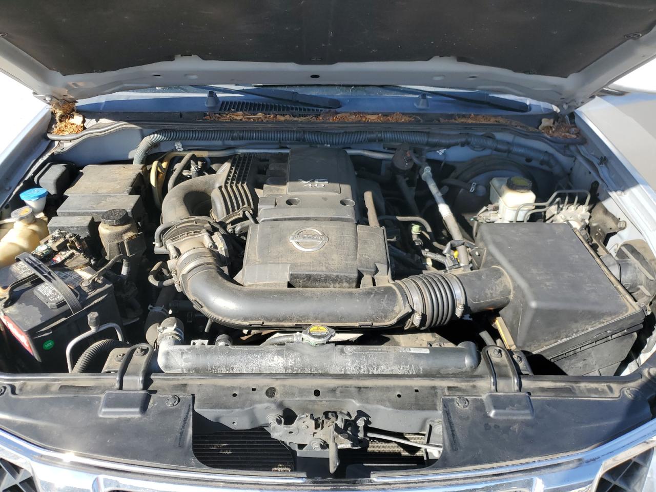 2011 Nissan Pathfinder - Image 13