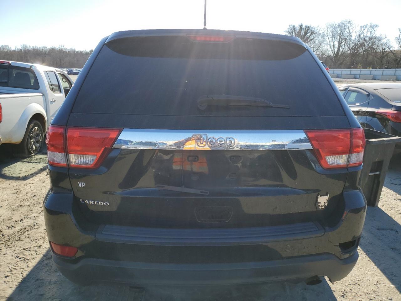 2012 Jeep Grand Cherokee - Image 6