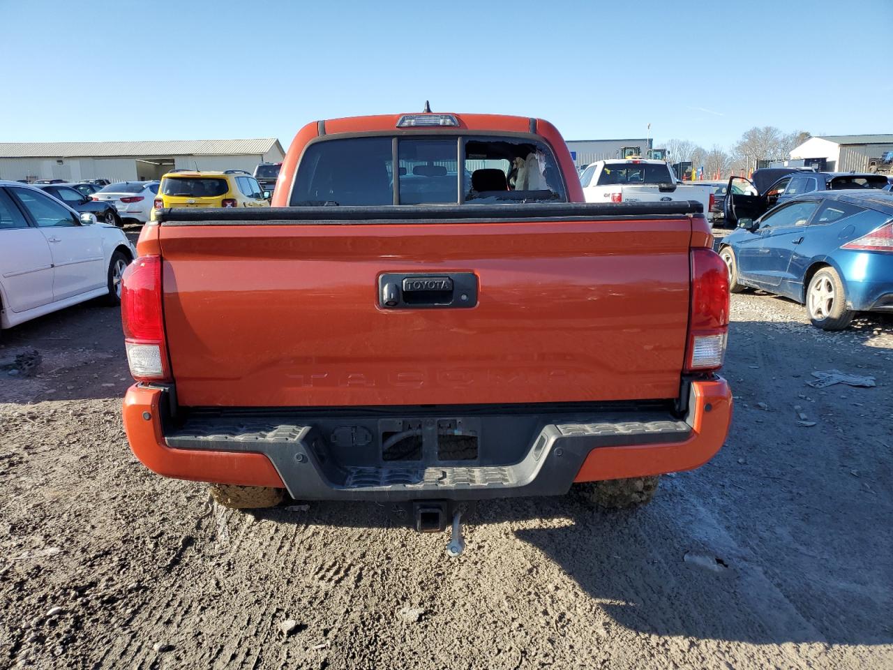 2016 Toyota Tacoma - Image 6
