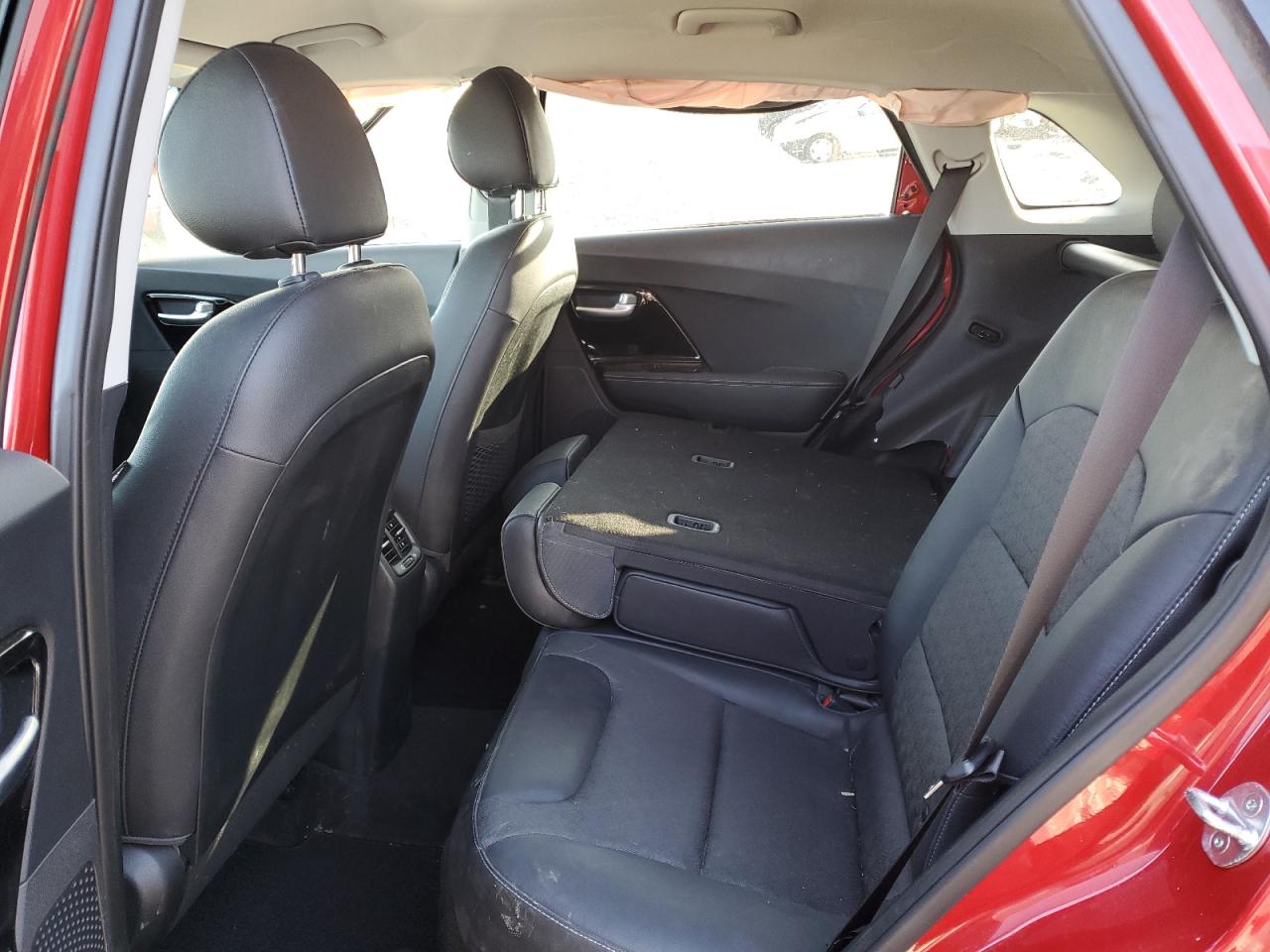 2019 Kia Niro - Image 11