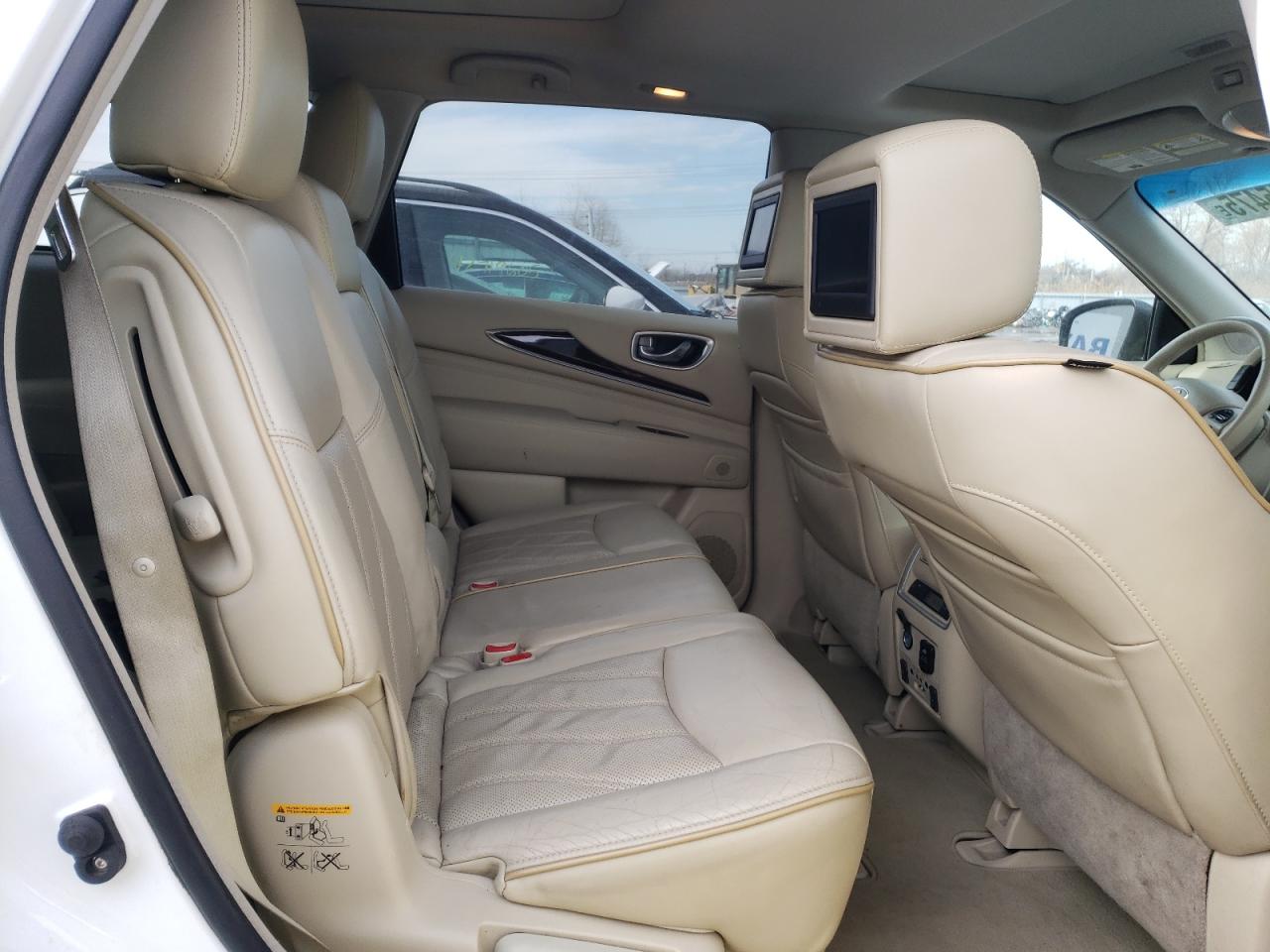 2013 Infiniti JX - Image 10