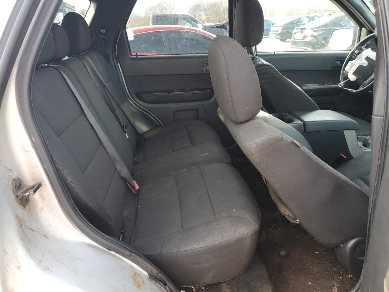 2012 Ford Escape - Image 11