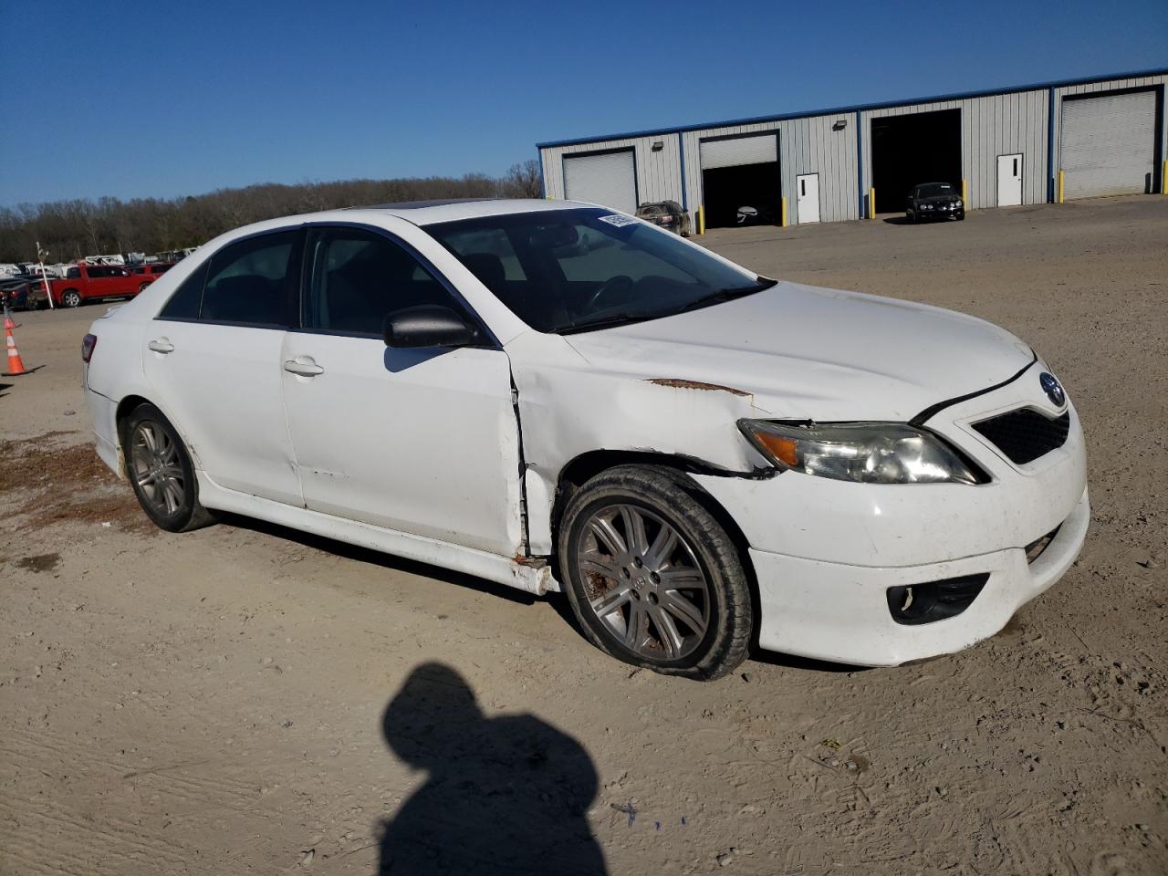 2011 Toyota Camry - Image 4
