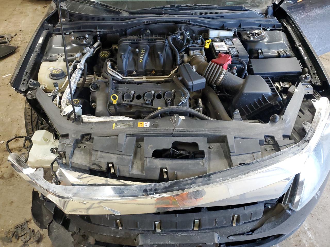 2012 Ford Fusion - Image 11
