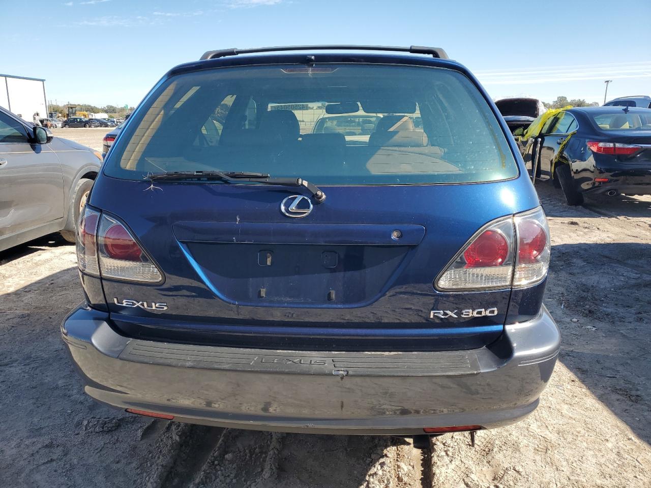 2001 Lexus RX - Image 6