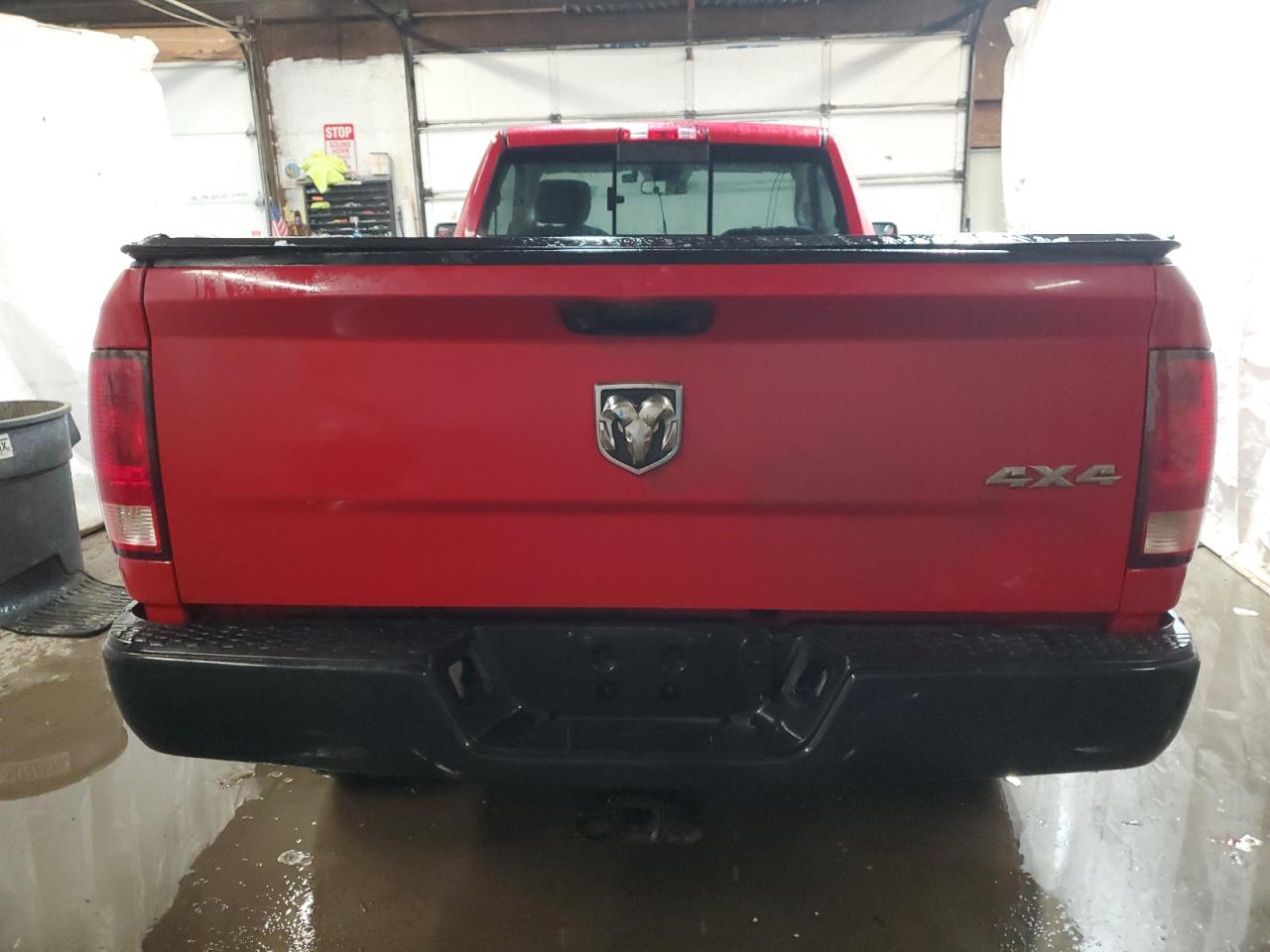 2015 RAM 2500 - Image 10