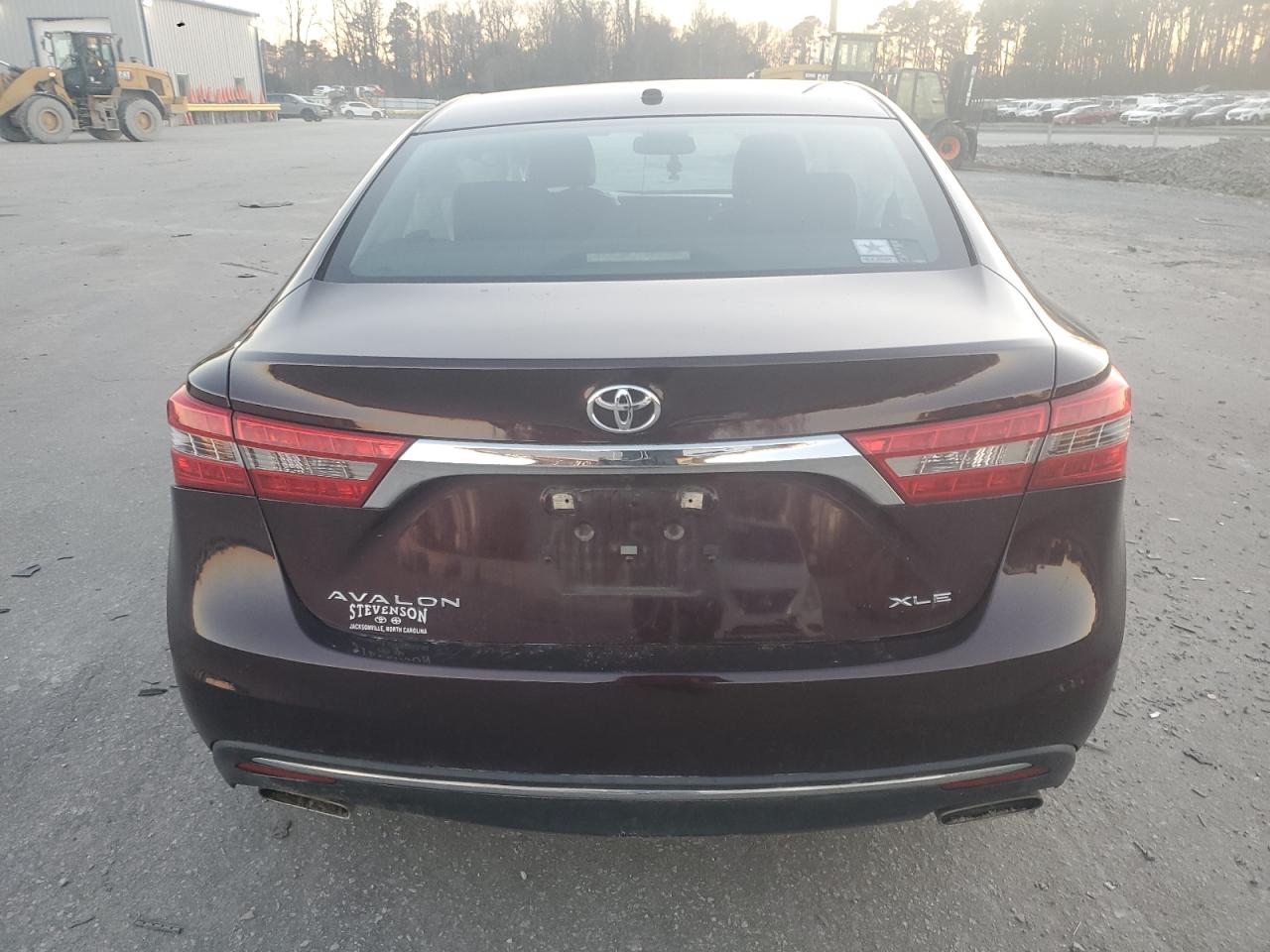 2016 Toyota Avalon - Image 6