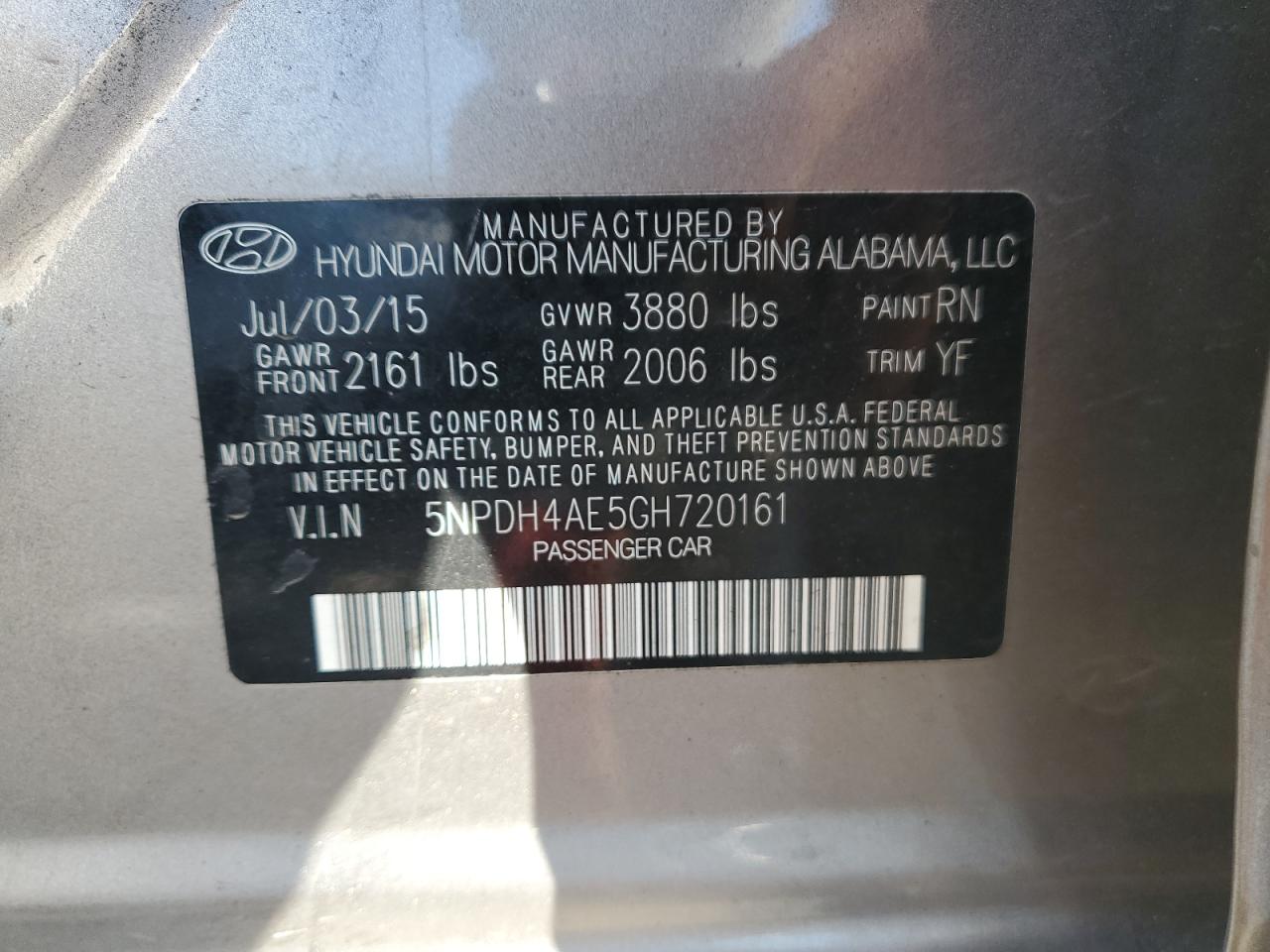 2016 Hyundai Elantra - Image 14