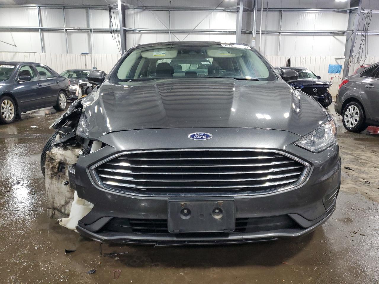 2020 Ford Fusion - Image 5
