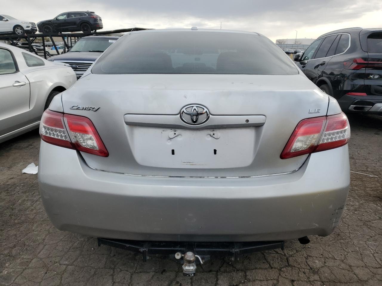 2010 Toyota Camry - Image 6