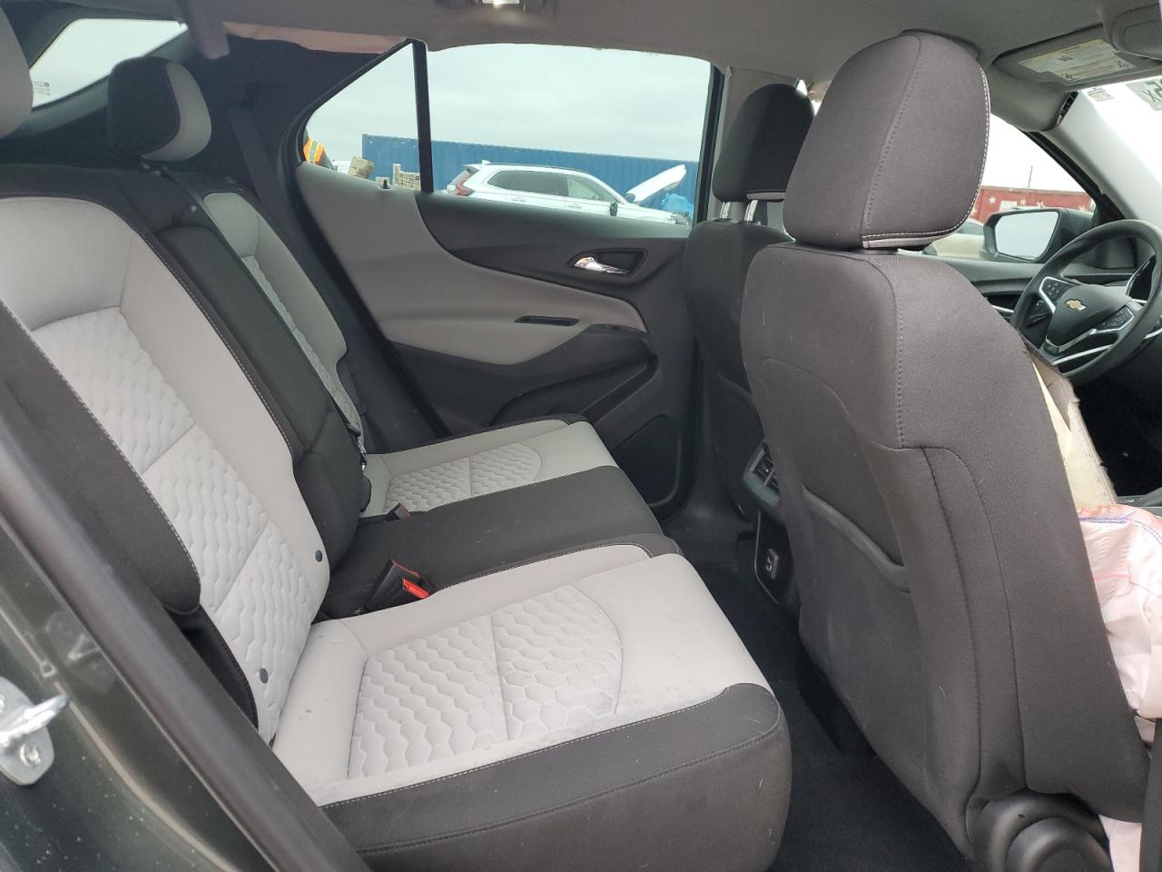 2021 Chevrolet Equinox - Image 11