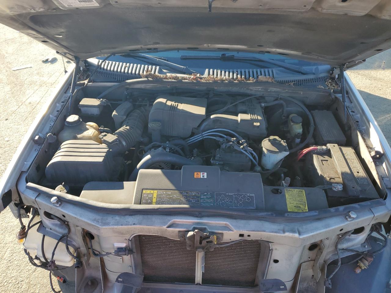 2003 Ford Explorer - Image 11