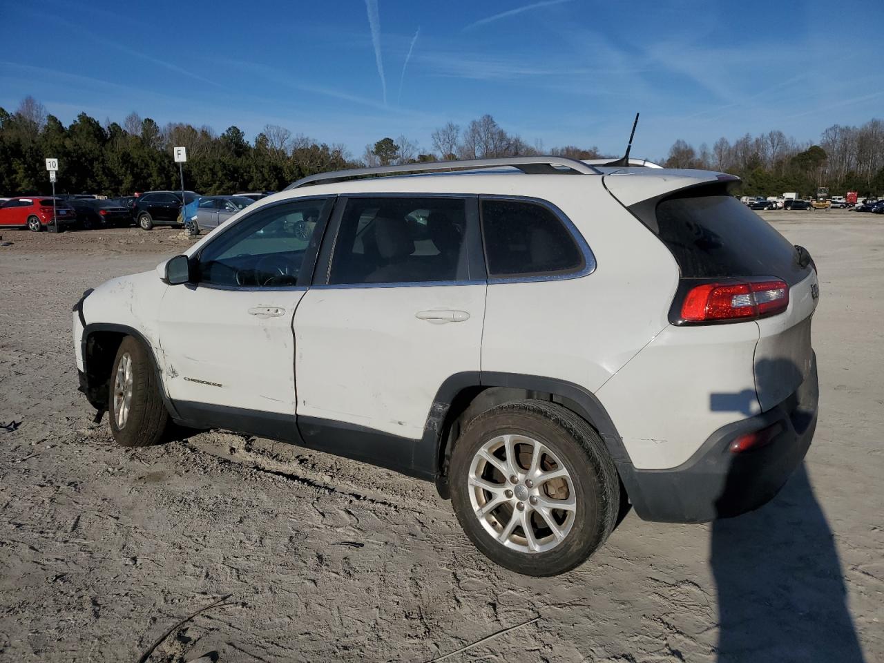 2016 Jeep Grand Cherokee - Image 2