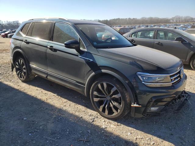  VOLKSWAGEN TIGUAN 2018 Зелений