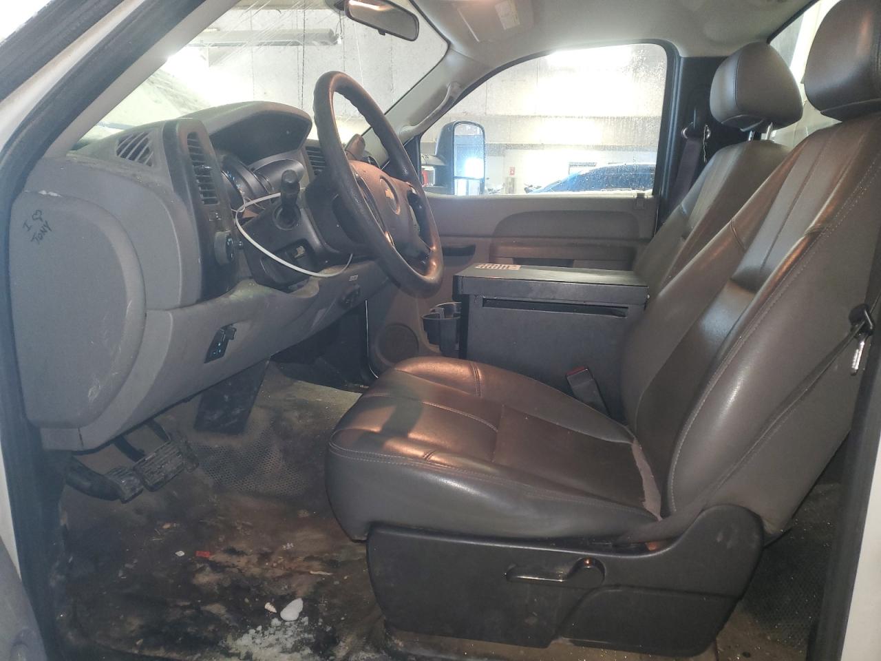 2012 Chevrolet Silverado - Image 7