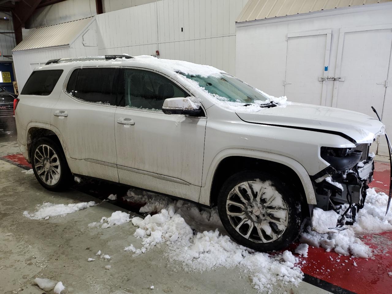 2021 GMC Acadia - Image 4