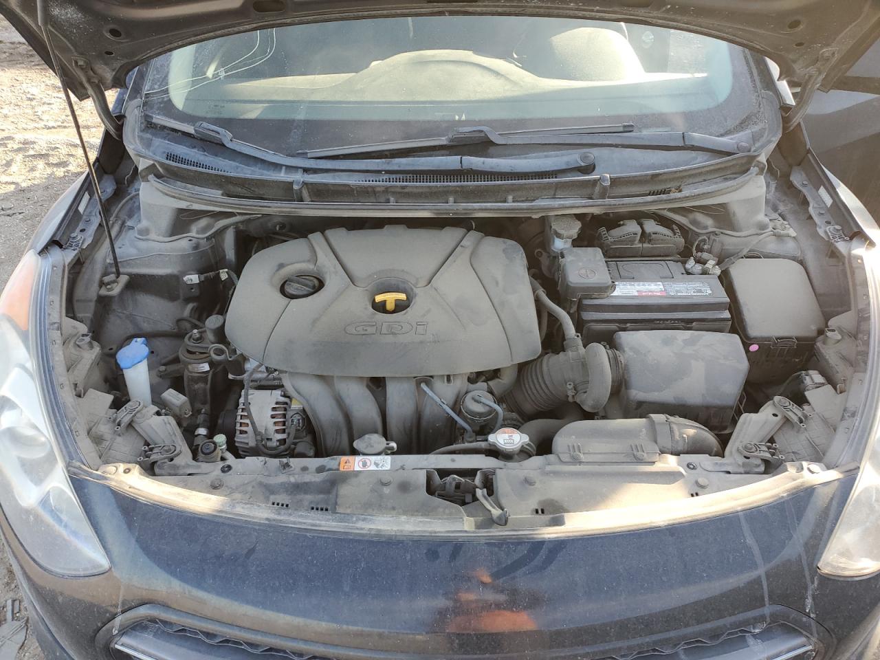 2017 Hyundai Elantra - Image 11