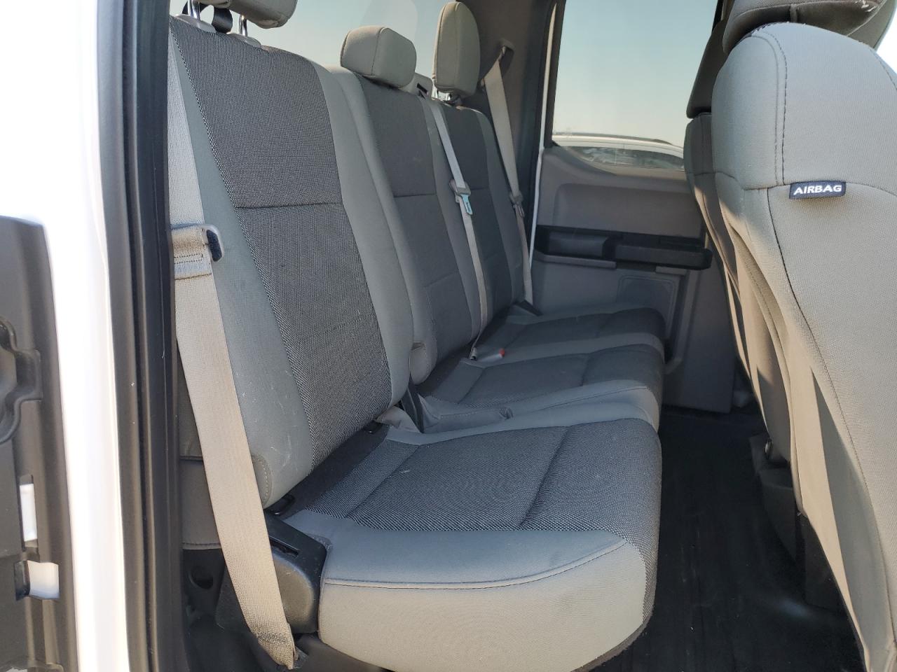 2016 Ford F-150 - Image 10
