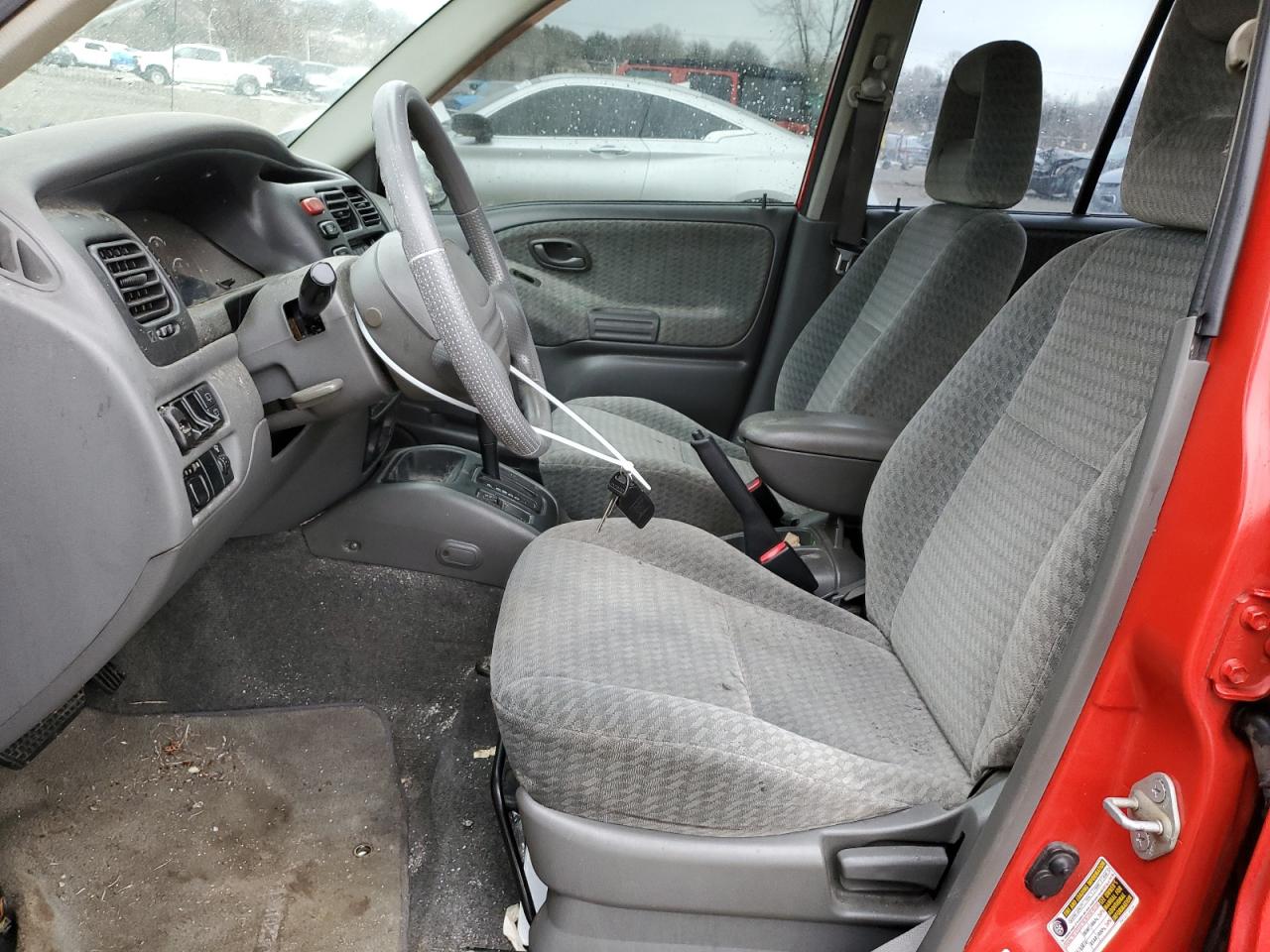 2004 Suzuki Vitara - Image 7