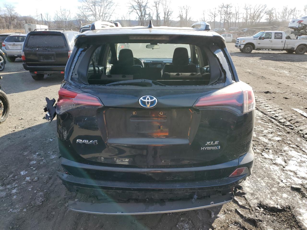 2016 Toyota RAV 4 - Image 6