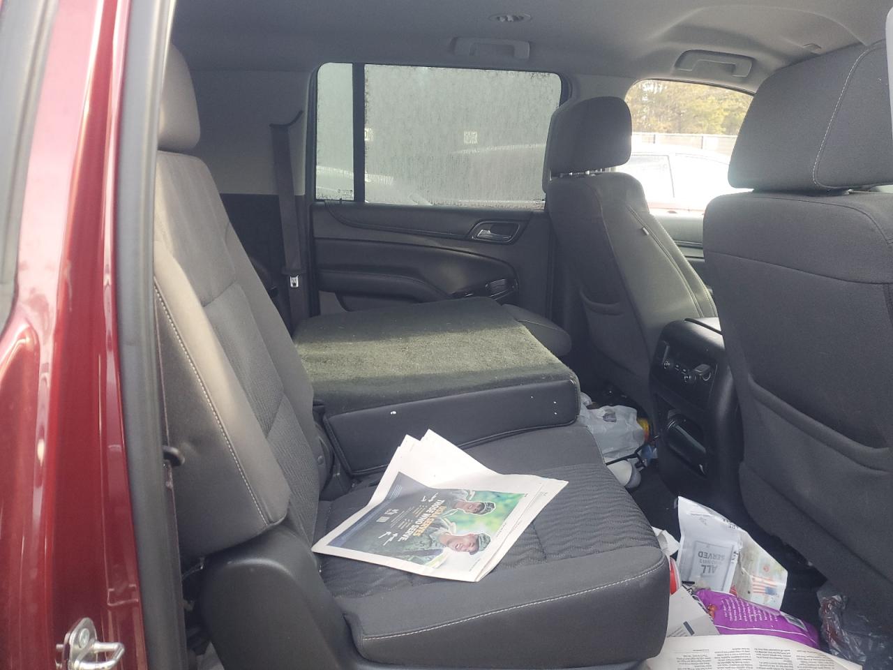 2017 Chevrolet Suburban - Image 11