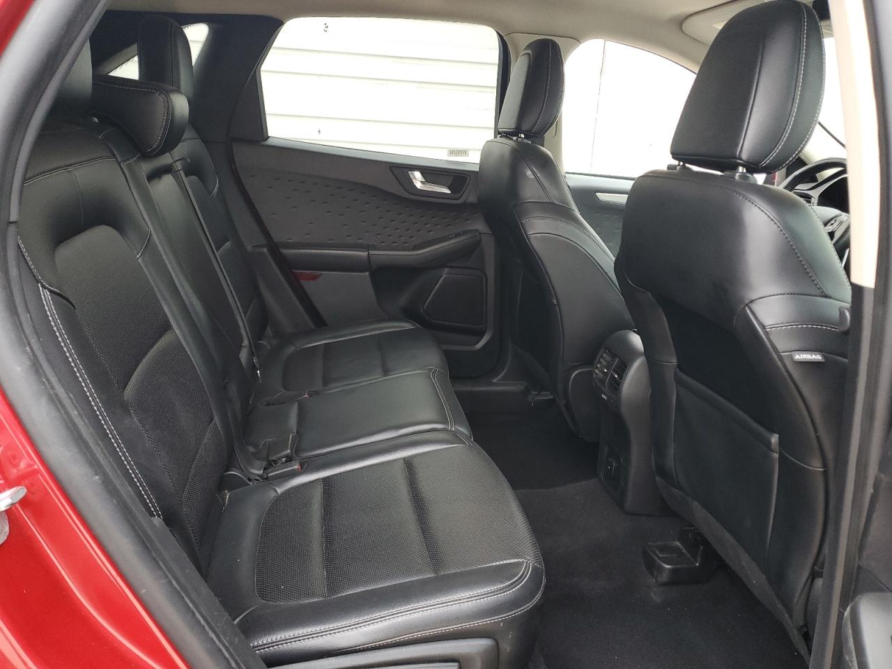 2020 Ford Escape - Image 11