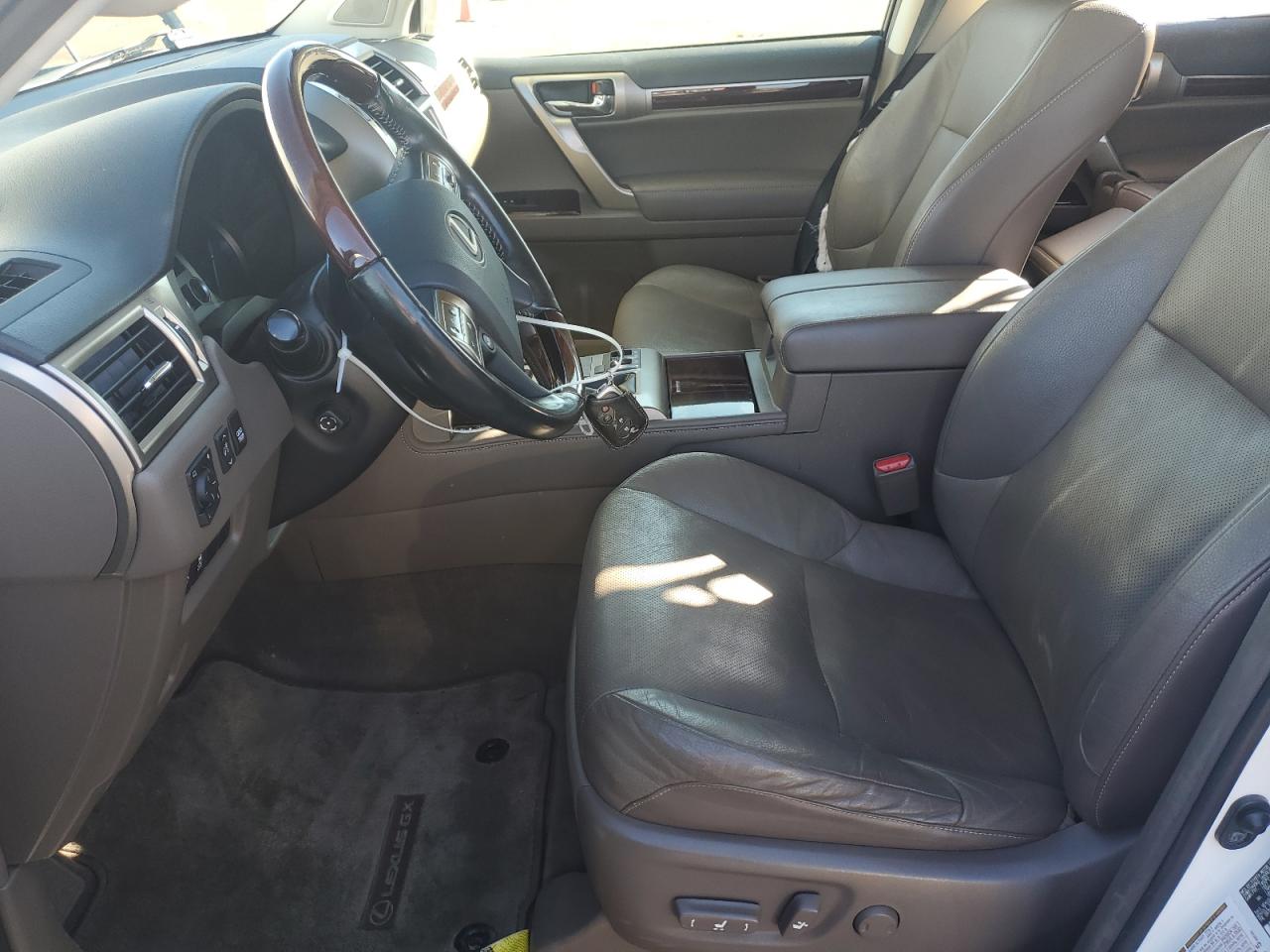 2018 Lexus GX - Image 7