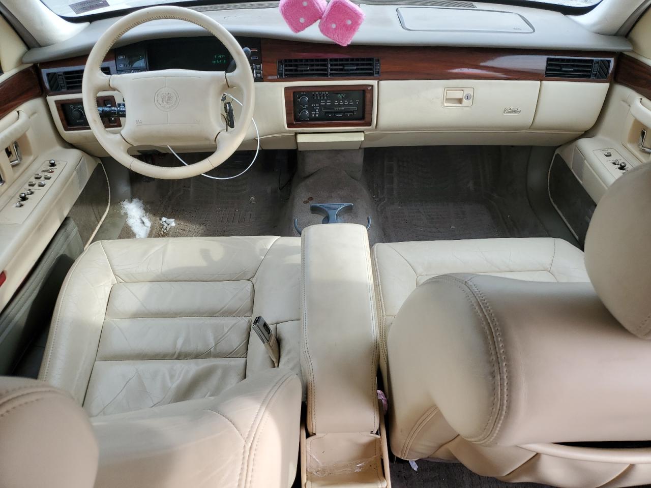 1995 Cadillac De Ville - Image 8