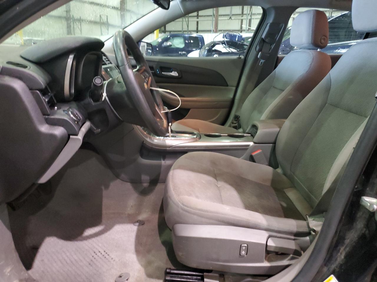 2013 Chevrolet Malibu - Image 7