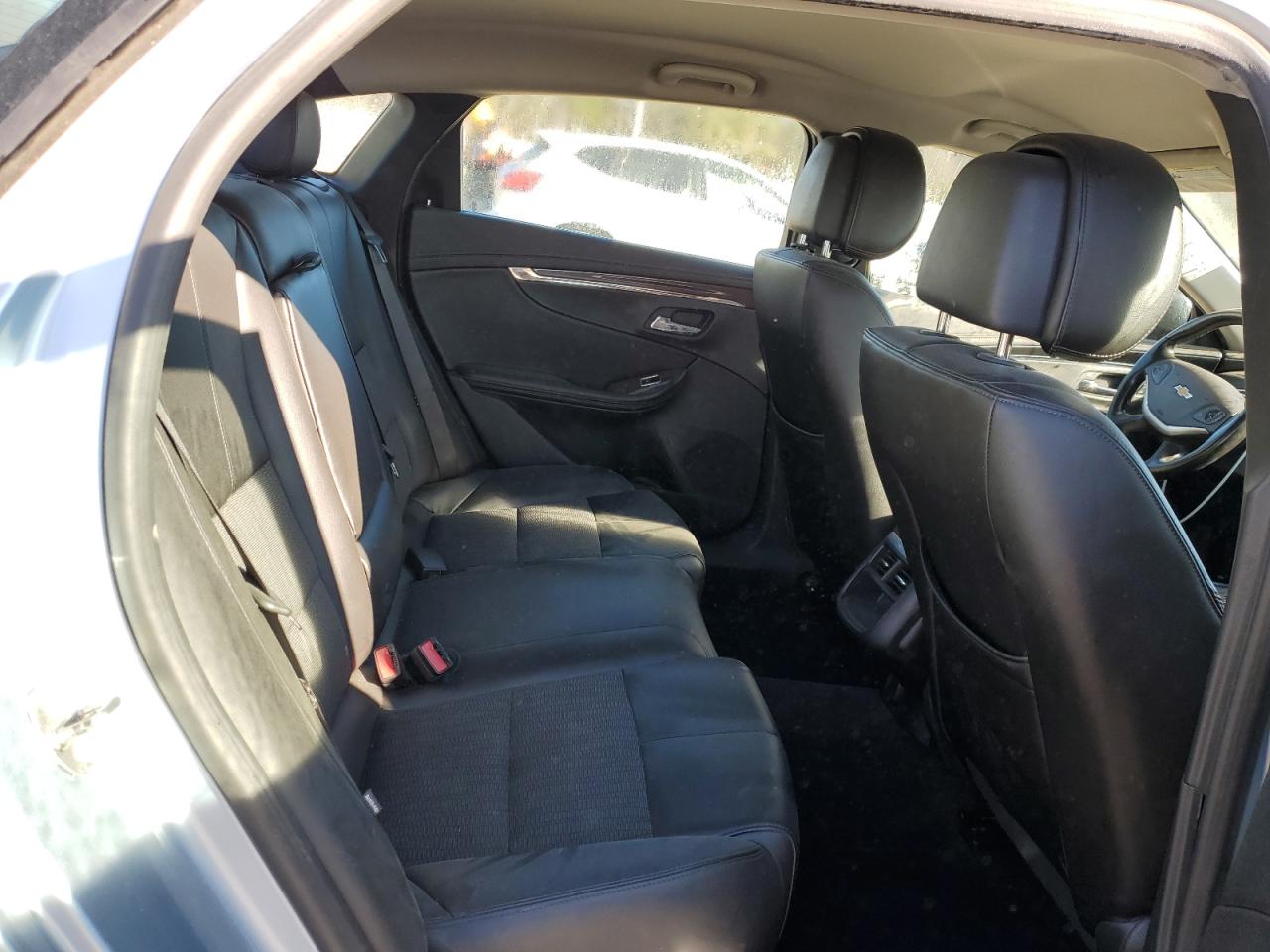2014 Chevrolet Impala - Image 10