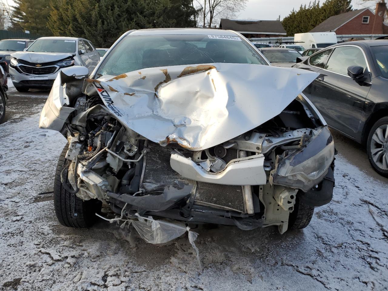 2015 Toyota Corolla - Image 5