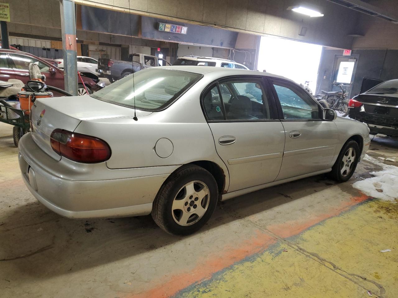 2003 Chevrolet Malibu - Image 3