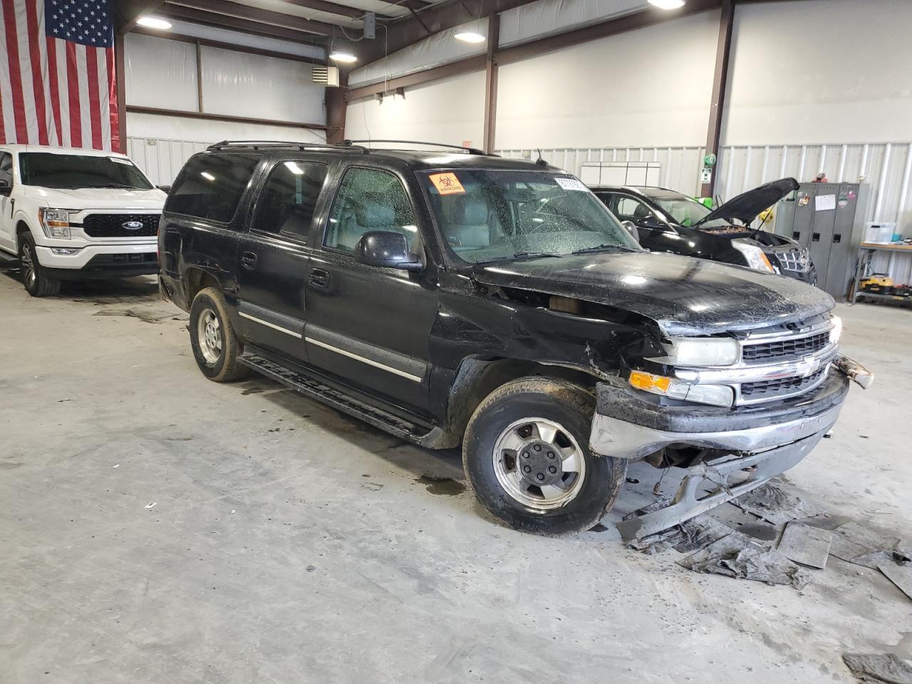 2003 Chevrolet Suburban - Image 4