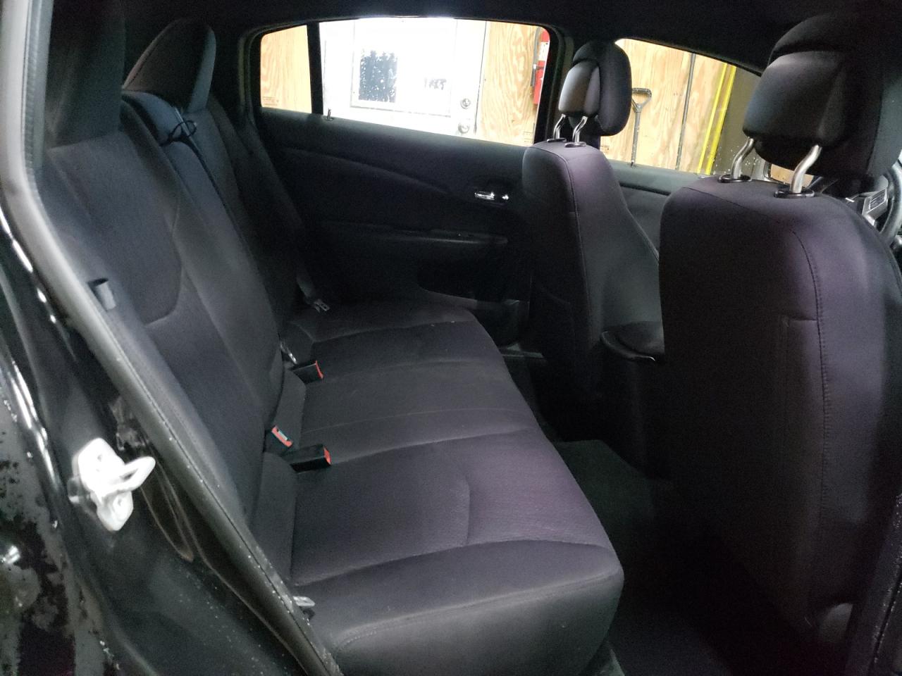 2012 Chrysler 200 - Image 10