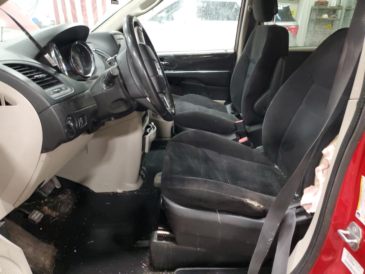 2014 Dodge Caravan - Image 7