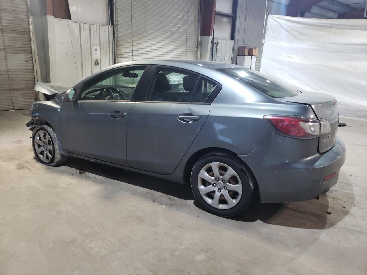 2013 Mazda 3 - Image 2