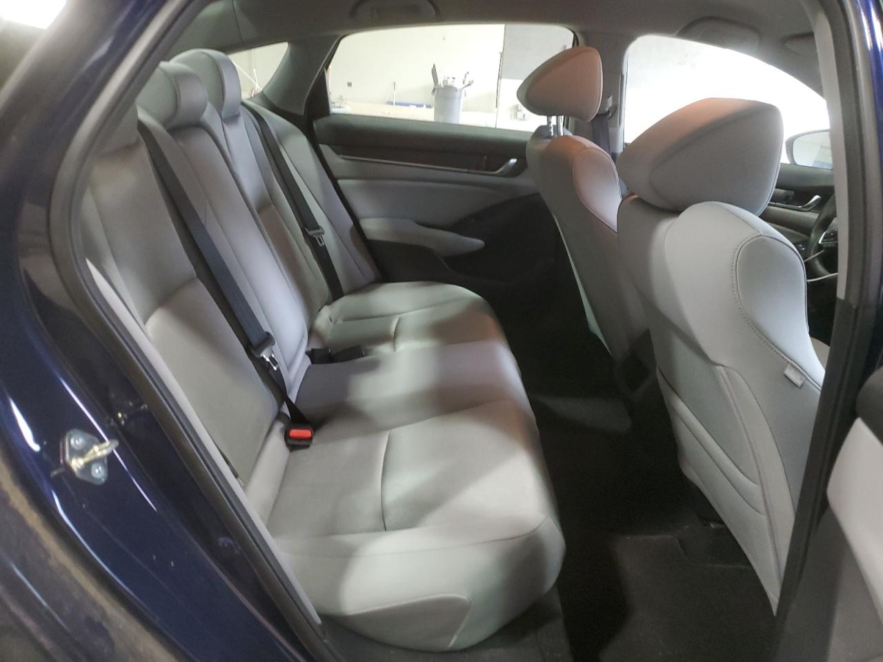 2018 Honda Accord - Image 10